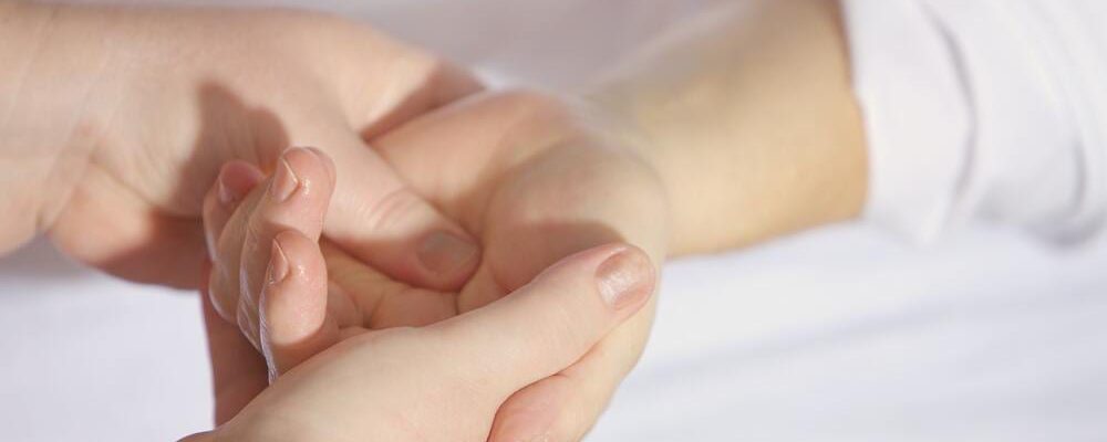 Handmassage_pexels-pixabay-161477_233
